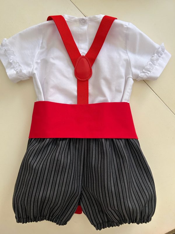 TRAJE DE CORTO CLÁSICO NEGRO